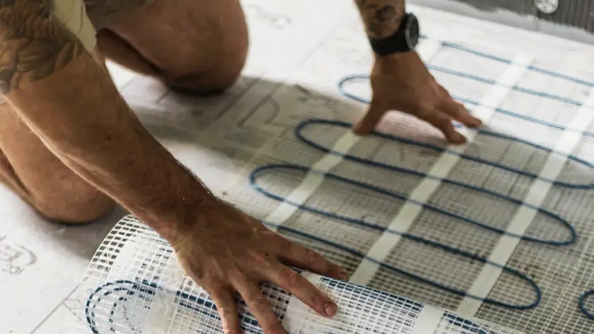 Installation of electric underfloor heating mat